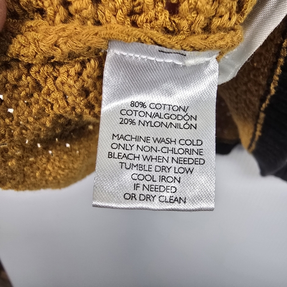 NWT Loft Women's Mustard Crochet Top with Black Trim Size L Ruffled Sleeve - Picture 9 of 11